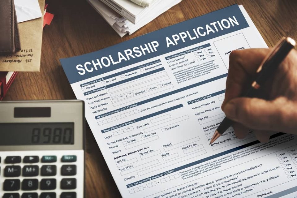 How to apply for a Scholarship for beginners
