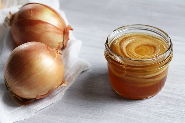 9 Amazing Health Benefits of Onion and Honey
